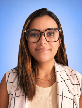 Laura Graves, Business Manager