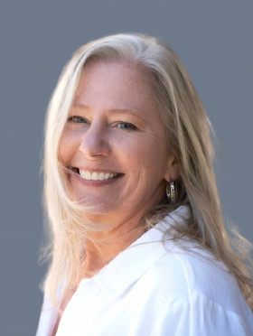Connie Bridges, Business Broker